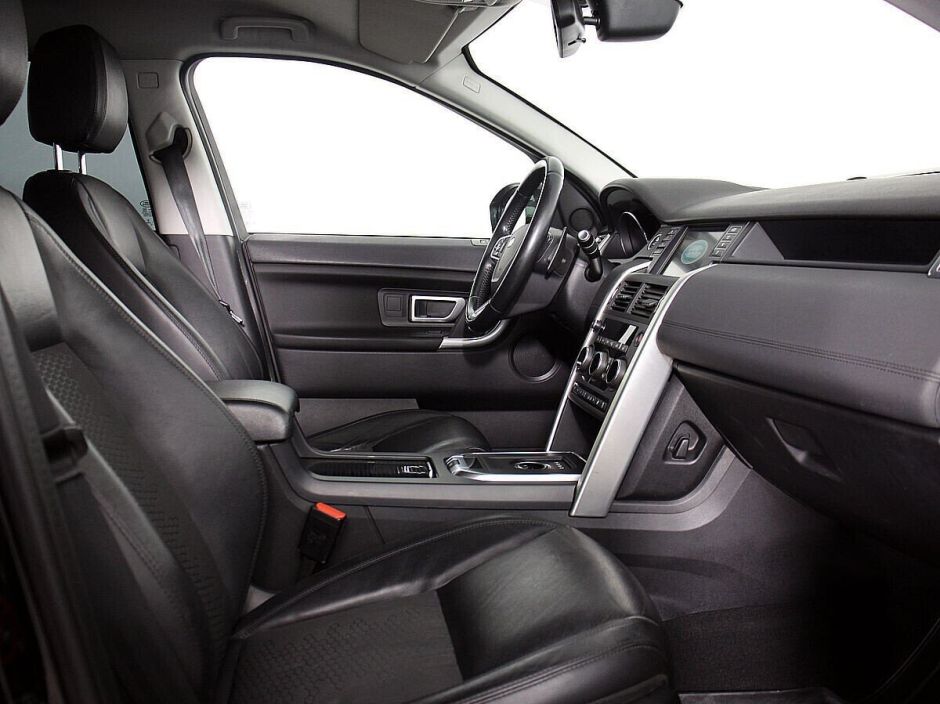 Land Rover Discovery Sport, 2.0 л, АТ, 2015 фото 2