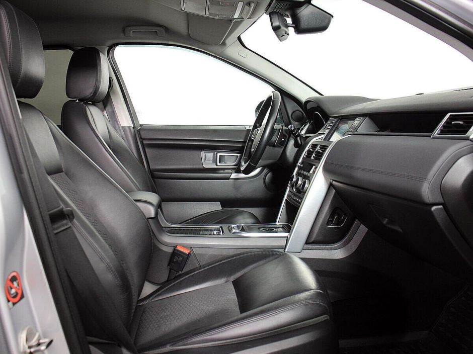 Land Rover Discovery Sport, 2.2 л, АТ, 2015 фото 2