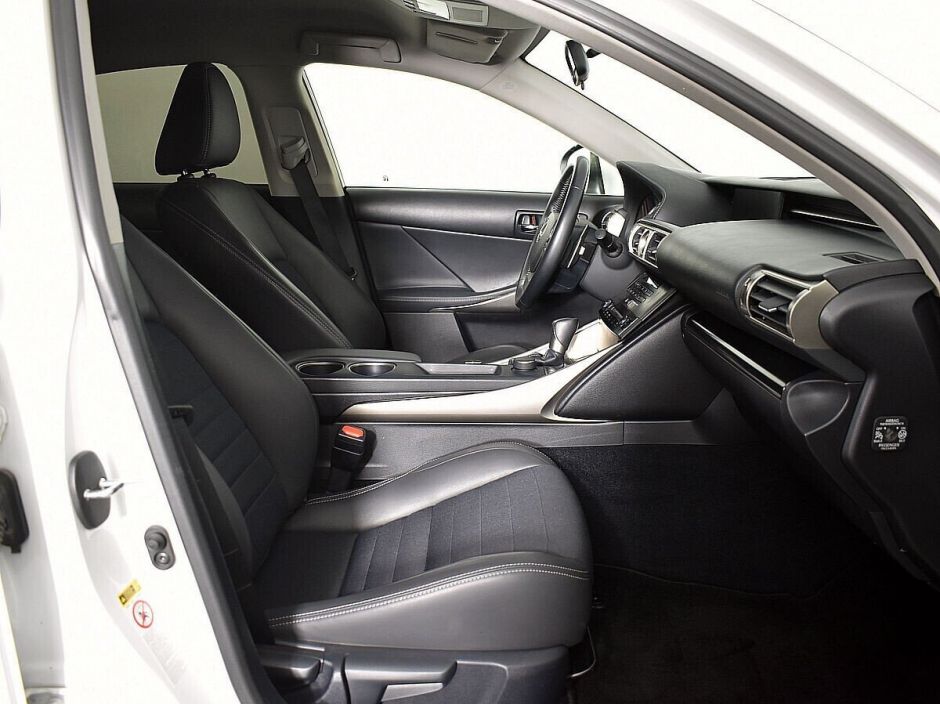 Lexus IS, 2.5 л, АТ, 2014 фото 2