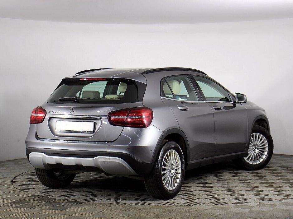 Mercedes-Benz GLA, 1.6 л, Робот, 2019 фото 4