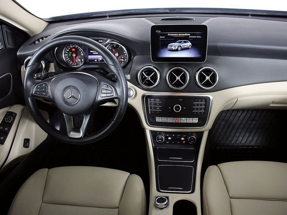 Mercedes-Benz GLA, 1.6 л, Робот, 2019 фото 8
