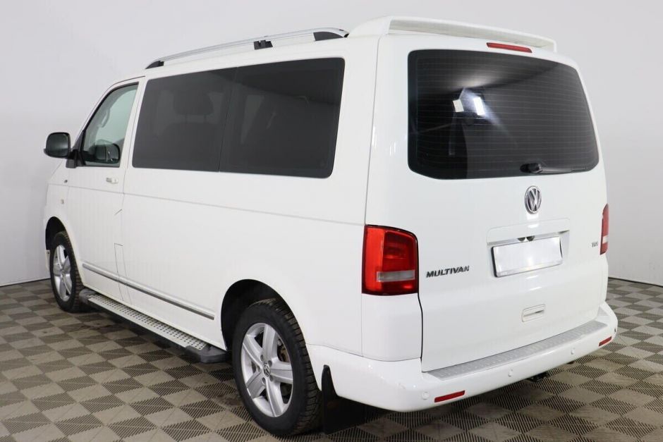 Volkswagen Multivan, 2.0 л, Робот, 2011 фото 6