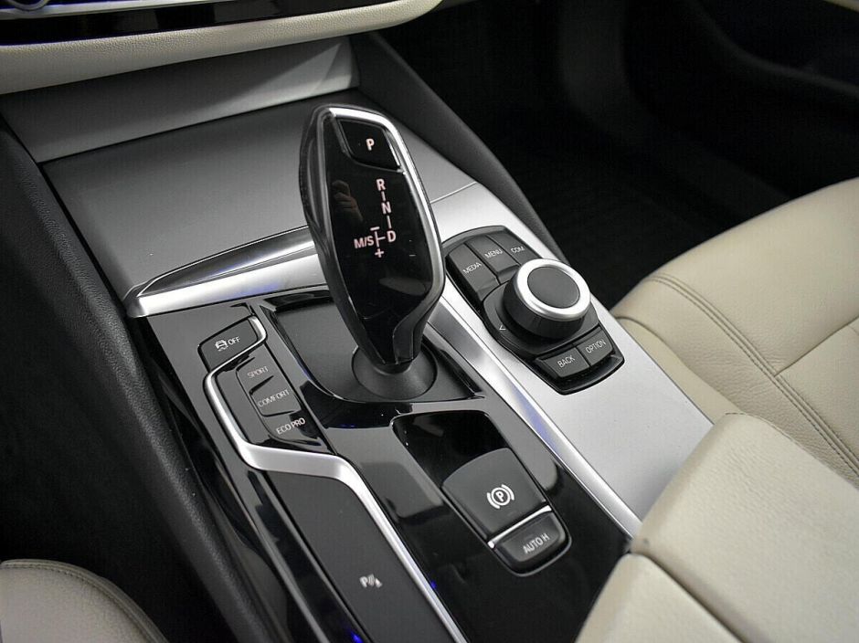 BMW 5 серии, 2.0 л, АТ, 2018 фото 11