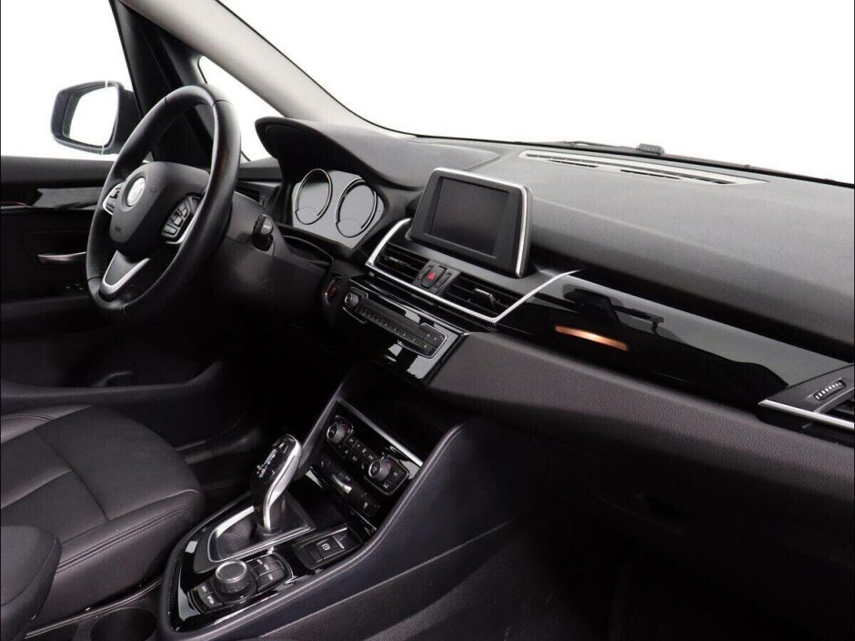 BMW 2 серии Active Tourer, 1.5 л, Робот, 2019 фото 8