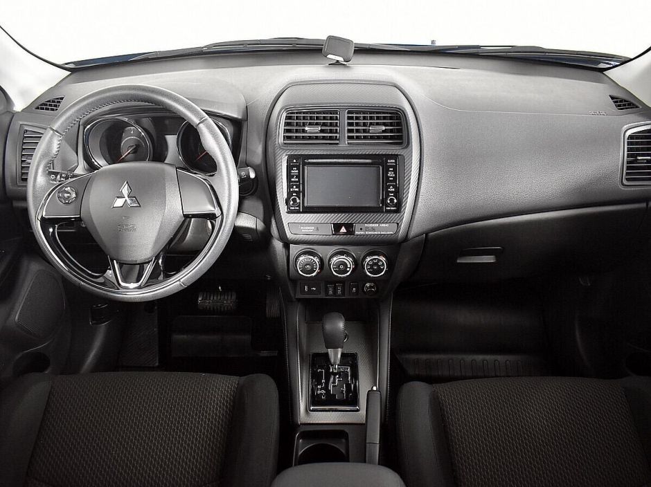 Mitsubishi ASX, 2.0 л, Вариатор, 2018 фото 9
