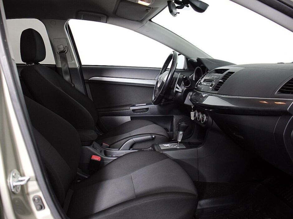 Mitsubishi Lancer, 1.8 л, Вариатор, 2008 фото 2