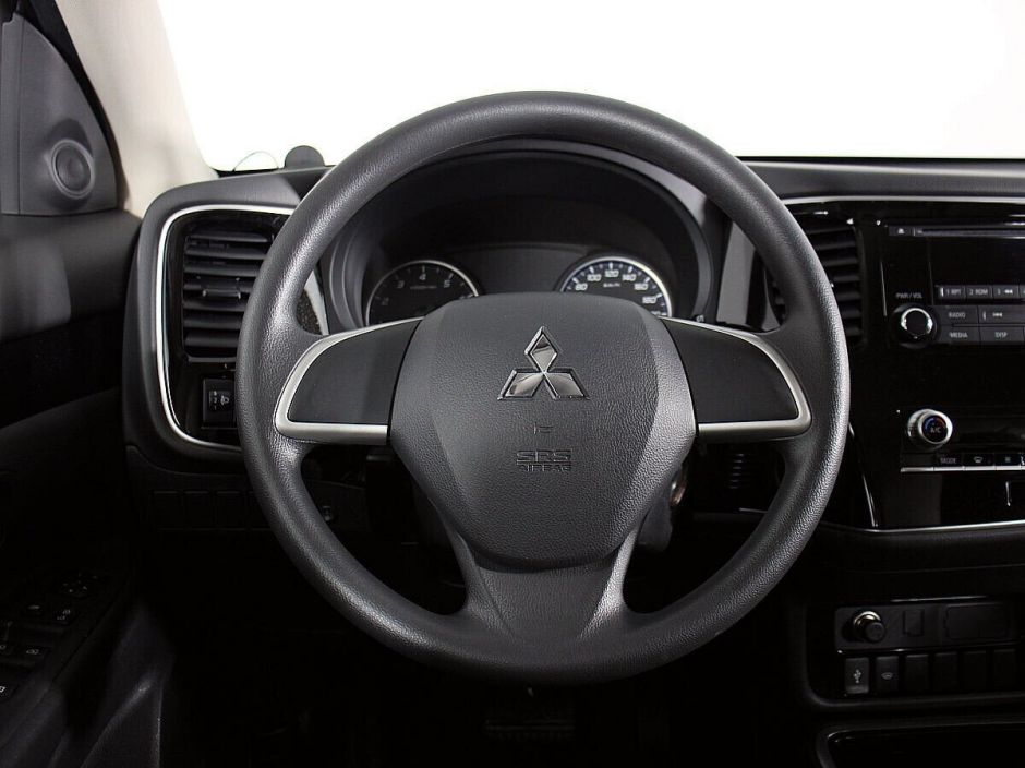 Mitsubishi Outlander, 2.0 л, Вариатор, 2020 фото 10