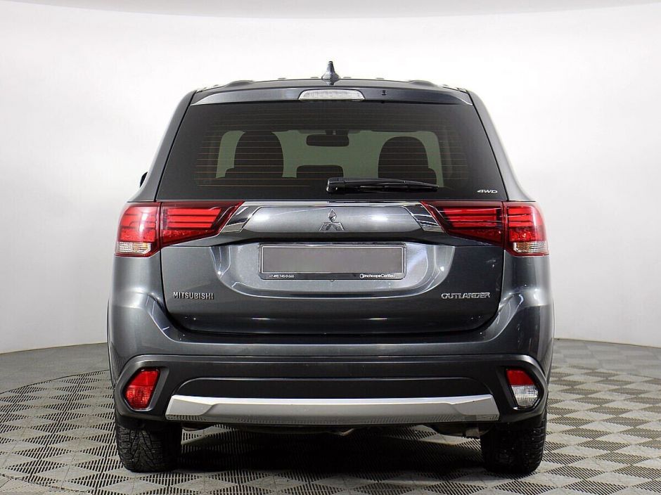 Mitsubishi Outlander, 2.0 л, Вариатор, 2017 фото 6