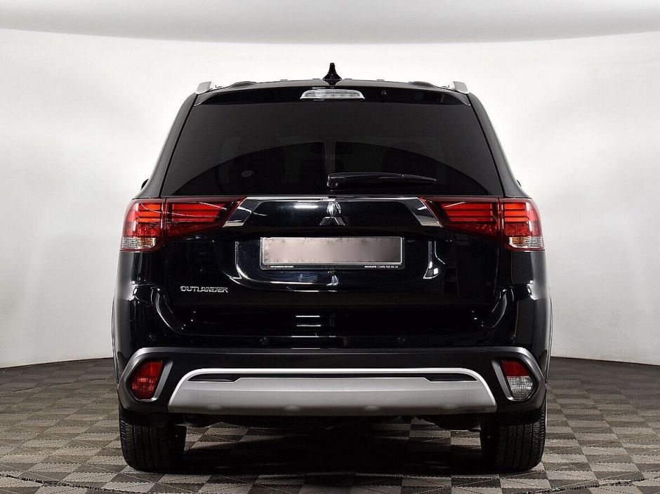 Mitsubishi Outlander, 2.0 л, Вариатор, 2020 фото 6
