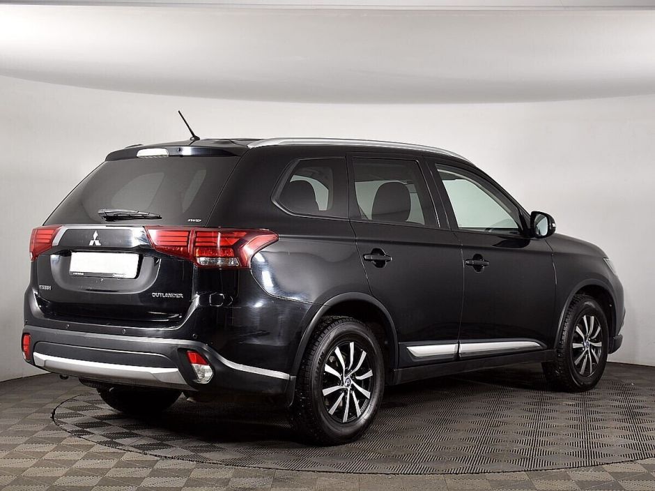 Mitsubishi Outlander, 2.0 л, Вариатор, 2016 фото 5