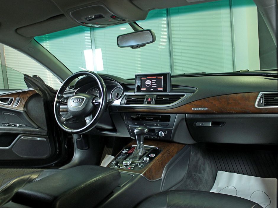 Audi A7, 3.0 л, Робот, 2010 фото 9