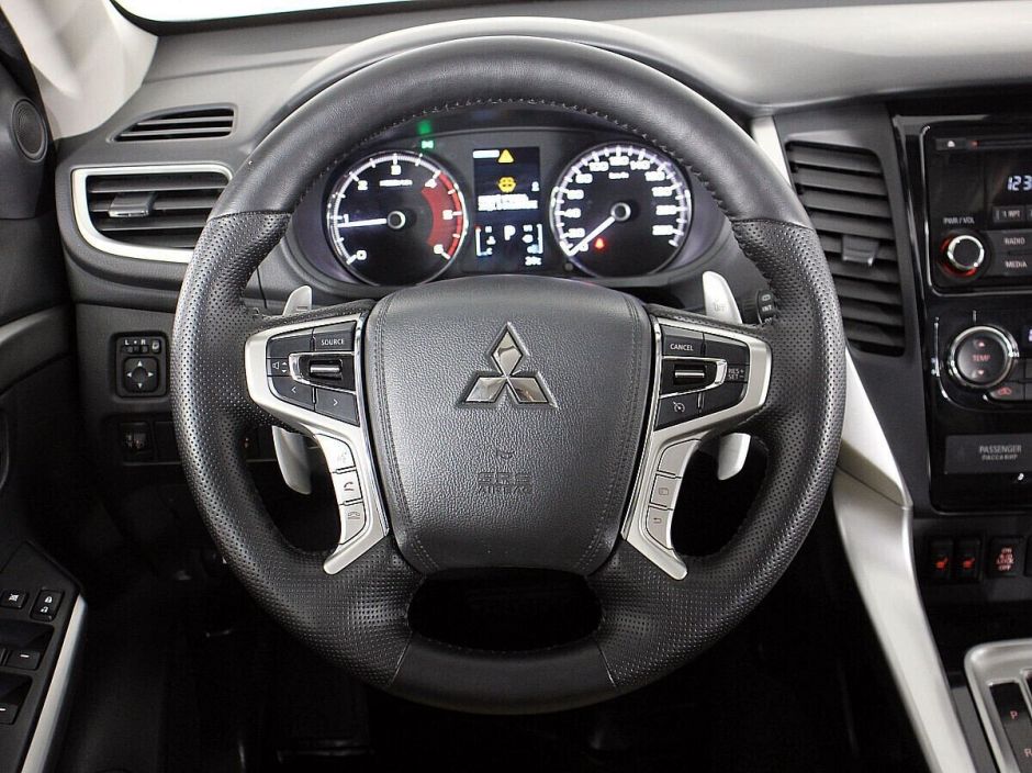 Mitsubishi Pajero Sport, 2.4 л, АТ, 2017 фото 10