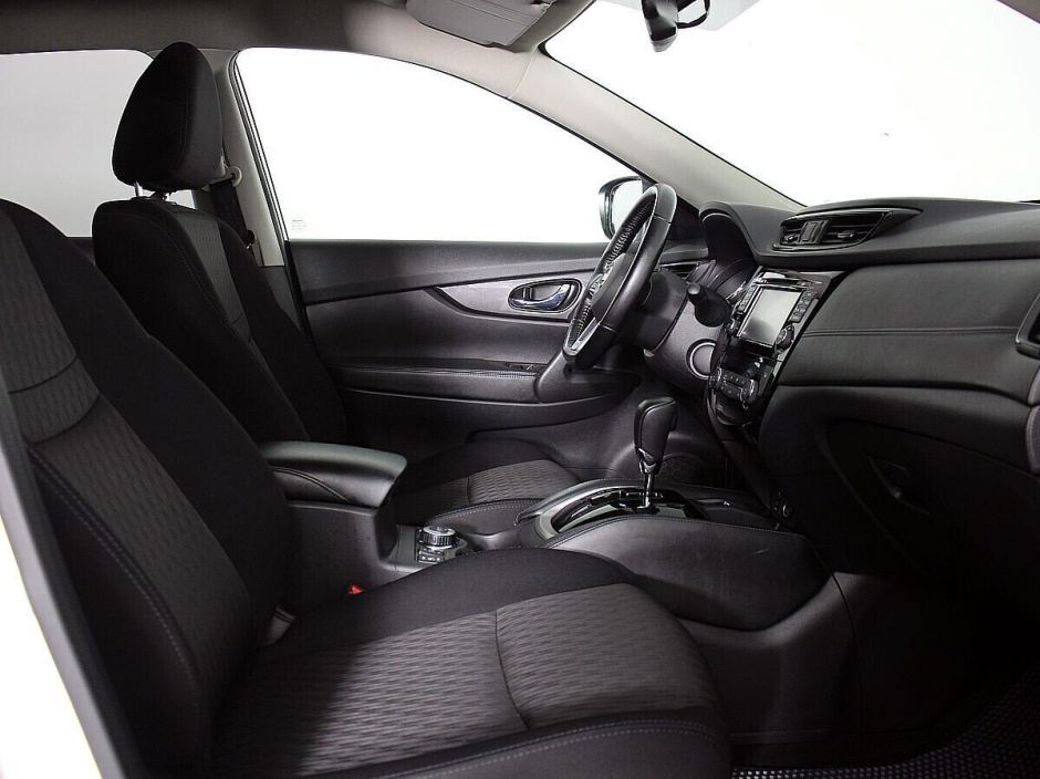 Nissan X-Trail, 2.0 л, Вариатор, 2019 фото 1