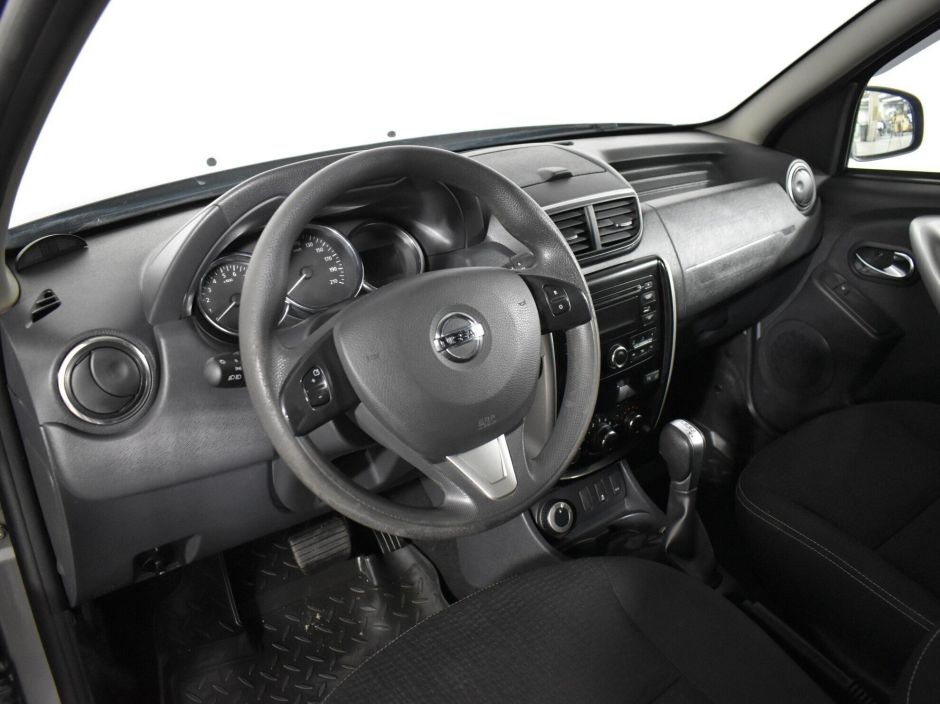 Nissan Terrano, 2.0 л, АТ, 2018 фото 7