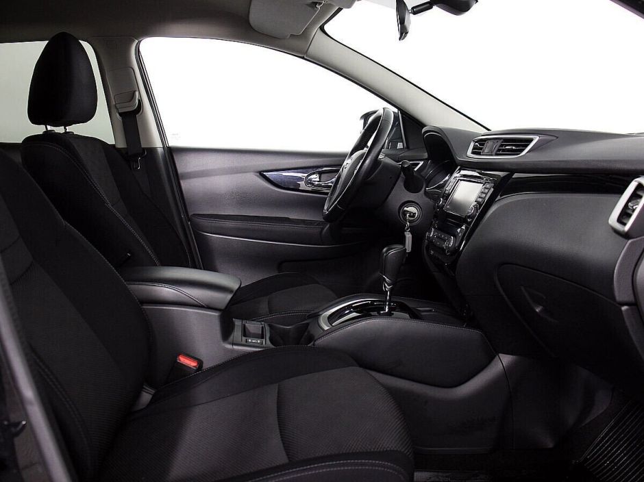 Nissan Qashqai, 2.0 л, Вариатор, 2016 фото 2