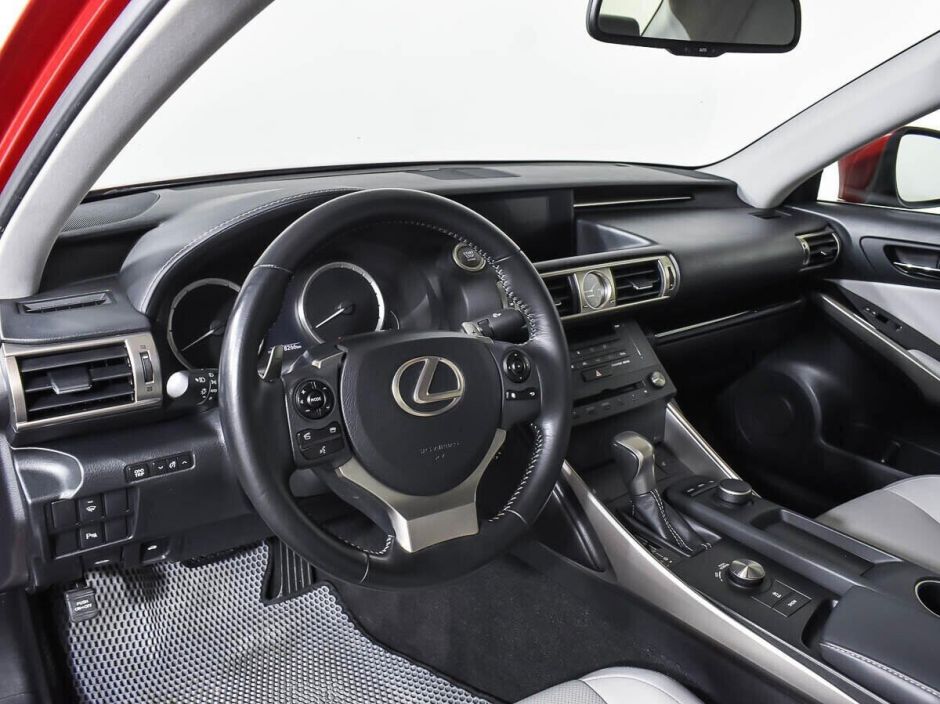 Lexus IS, 2.5 л, АТ, 2014 фото 7