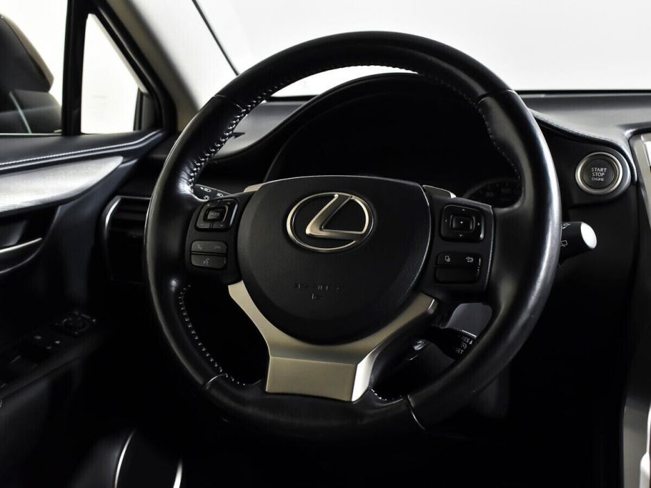Lexus NX, 2.0 л, Вариатор, 2016 фото 9