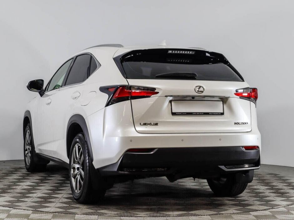 Lexus NX, 2.0 л, Вариатор, 2016 фото 6
