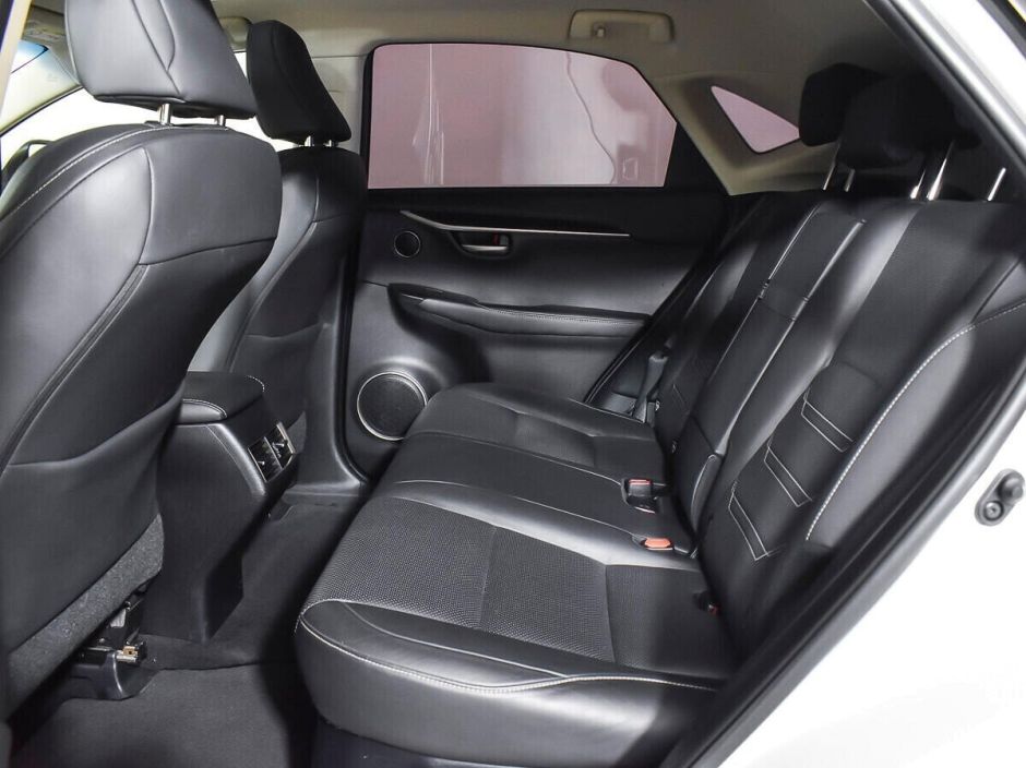 Lexus NX, 2.0 л, АТ, 2015 фото 8