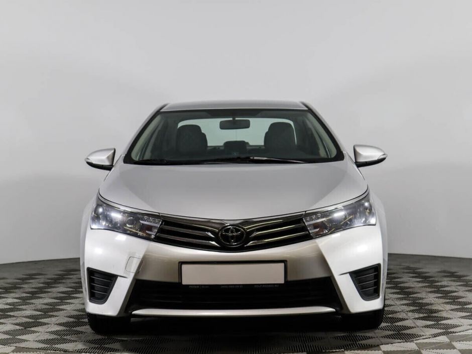 Toyota Corolla, 1.6 л, Вариатор, 2013 фото 4