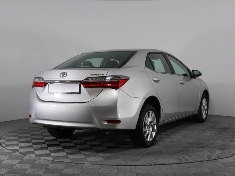 Toyota Corolla, 1.6 л, Вариатор, 2016 фото 5