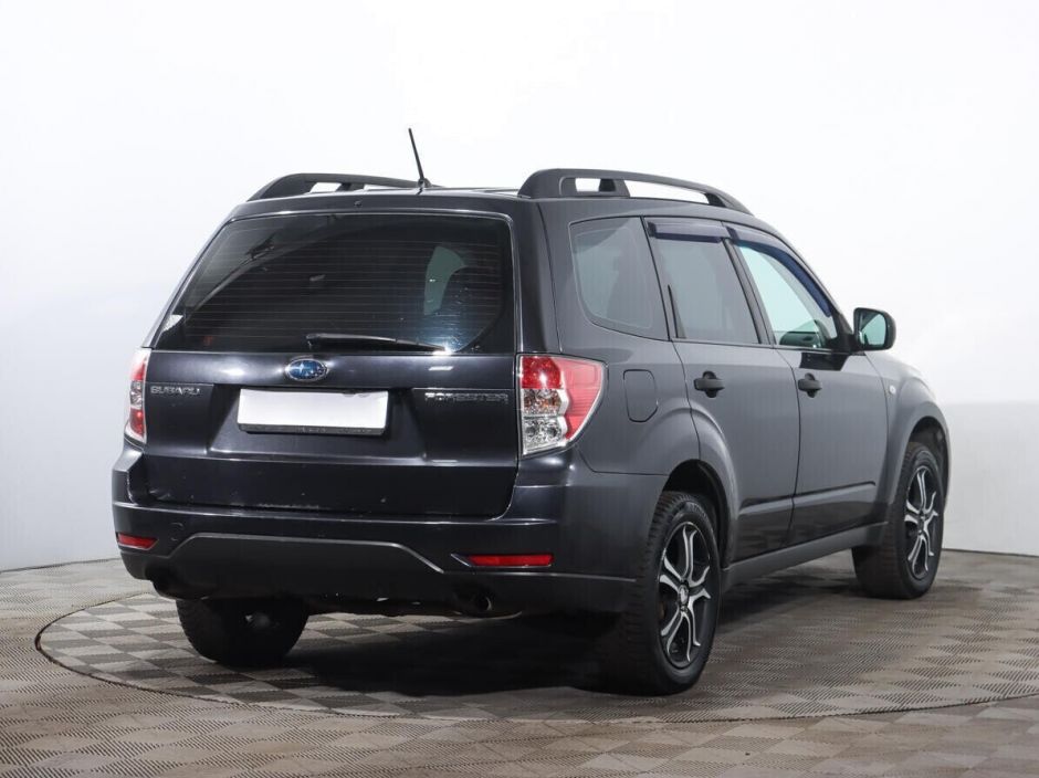 Subaru Forester, 2.0 л, АТ, 2010 фото 4