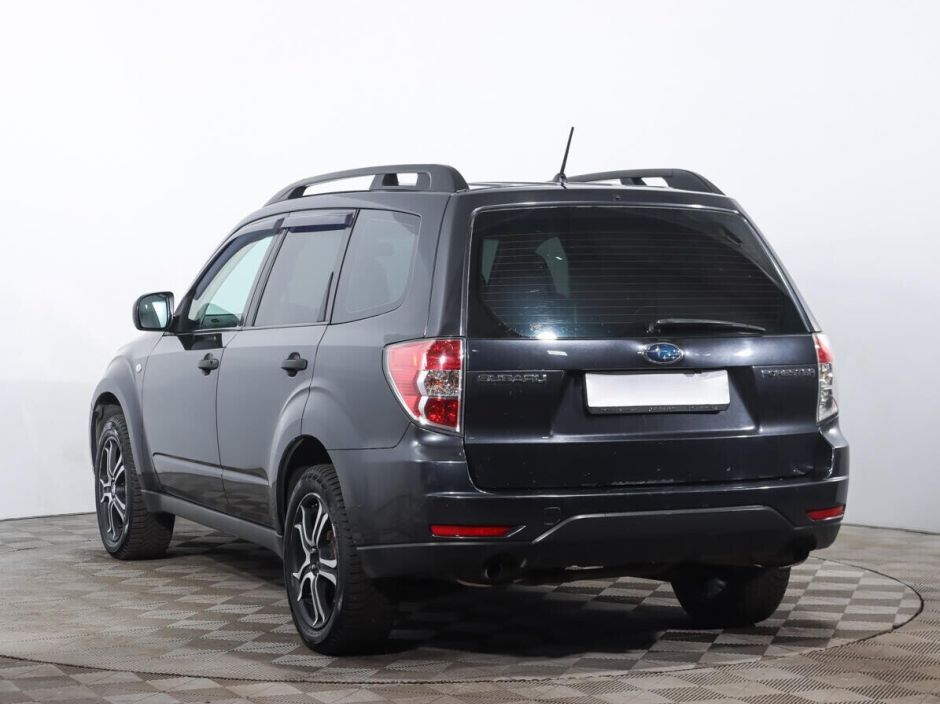 Subaru Forester, 2.0 л, АТ, 2010 фото 6