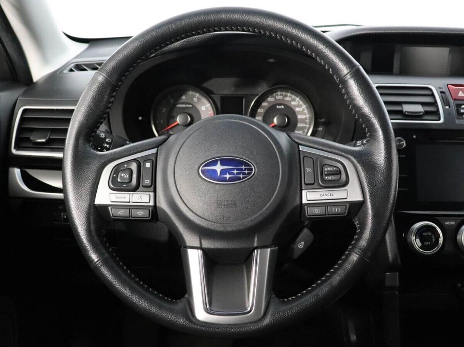 Subaru Forester, 2.0 л, Вариатор, 2017 фото 9