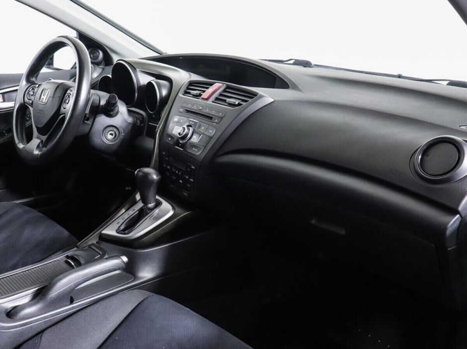 Honda Civic, 1.8 л, АТ, 2013 фото 2