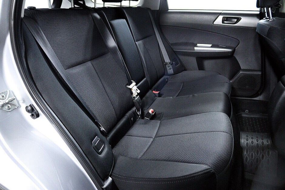 Subaru Forester, 2.0 л, АТ, 2012 фото 2