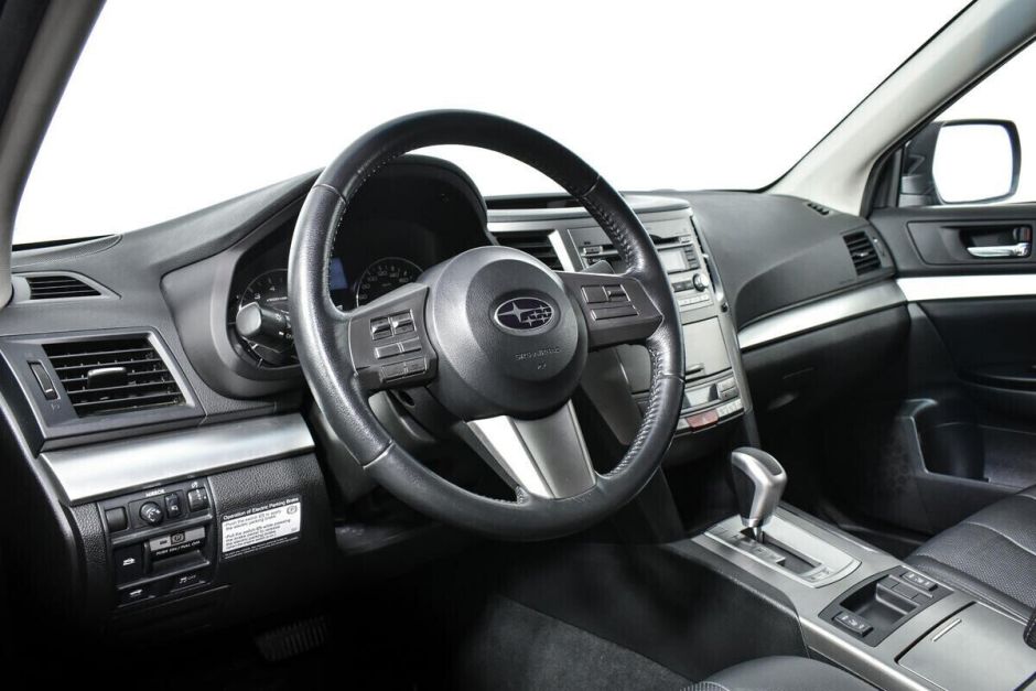 Subaru Legacy, 2.5 л, Вариатор, 2010 фото 7