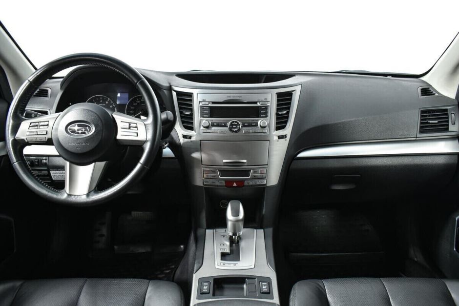 Subaru Legacy, 2.5 л, Вариатор, 2010 фото 8