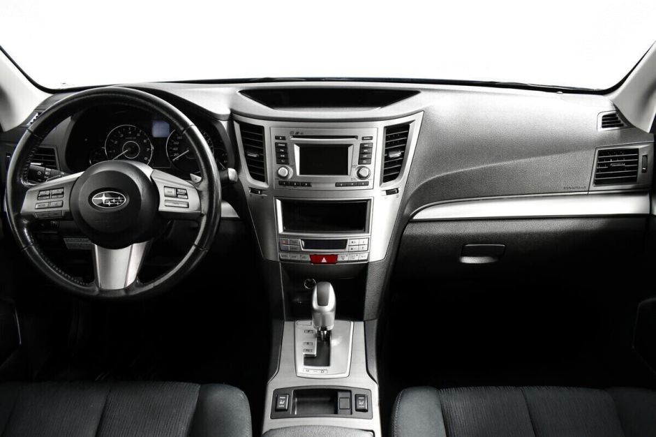 Subaru Legacy, 2.0 л, Вариатор, 2011 фото 8