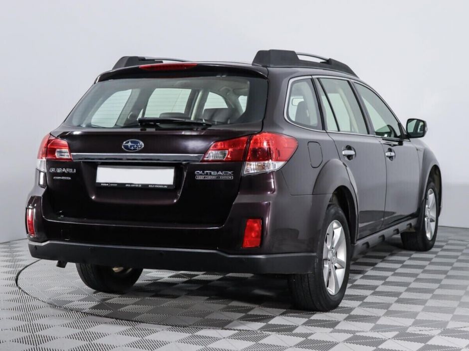 Subaru Outback, 2.5 л, Вариатор, 2014 фото 4