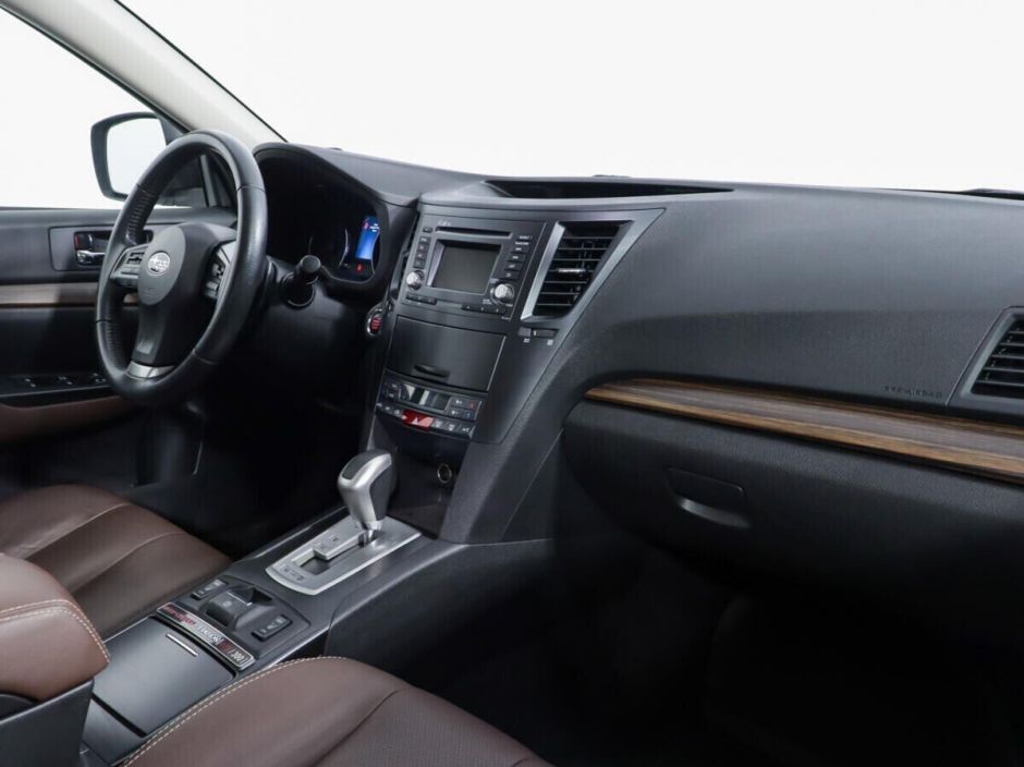 Subaru Outback, 2.5 л, Вариатор, 2014 фото 10
