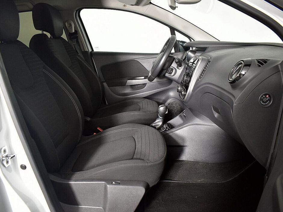 Renault Kaptur, 1.6 л, Вариатор, 2017 фото 2