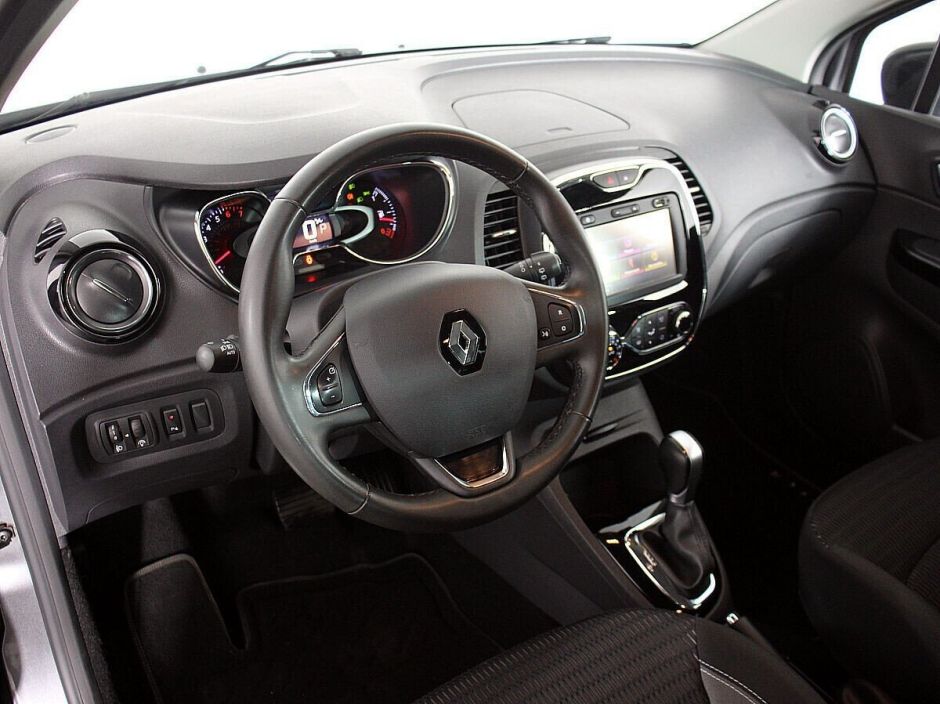 Renault Kaptur, 1.6 л, Вариатор, 2016 фото 8