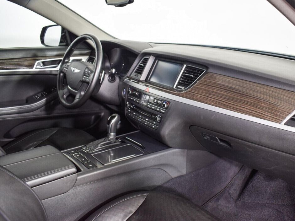 Hyundai Genesis, 3.0 л, АТ, 2014 фото 2