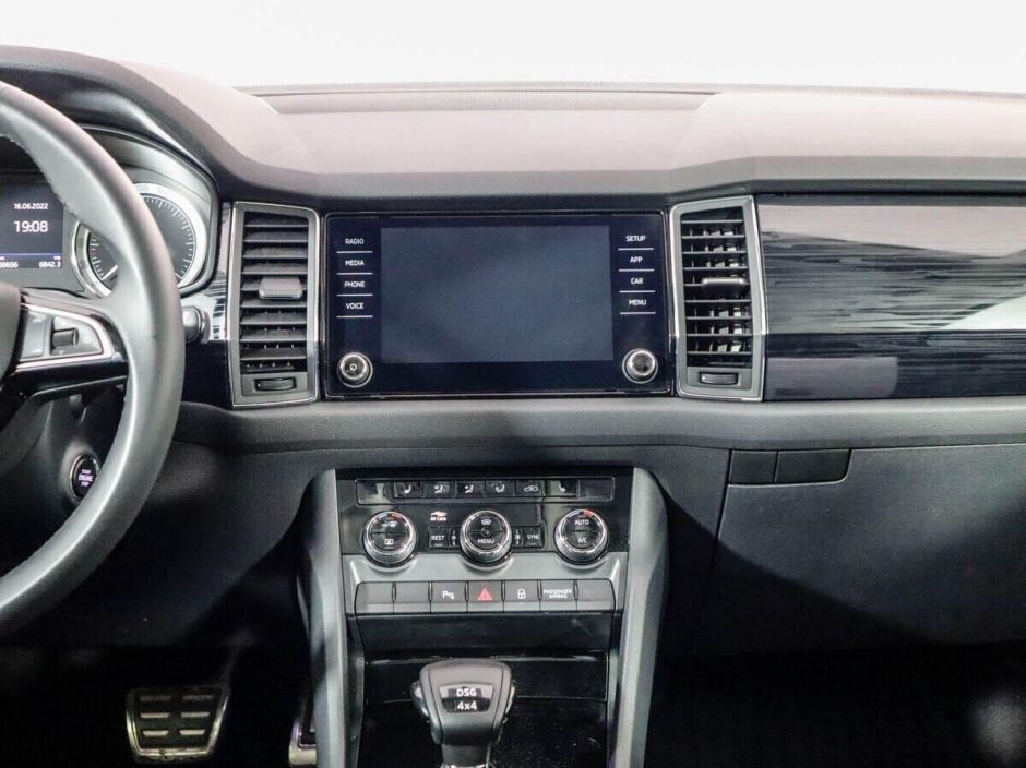 Skoda Kodiaq, 1.4 л, Робот, 2021 фото 8