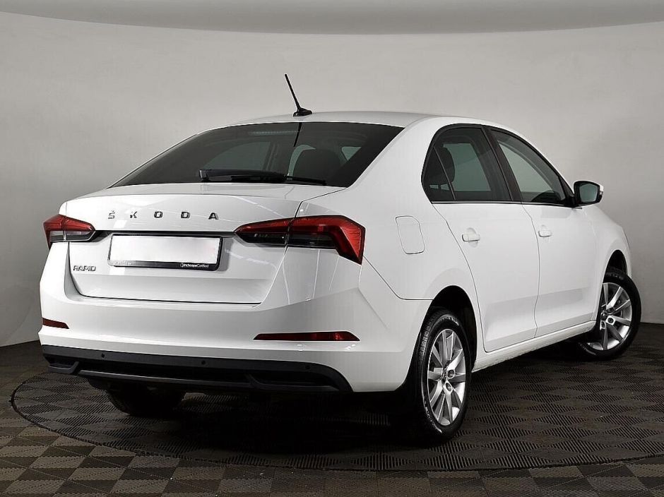 Skoda Rapid, 1.6 л, АТ, 2021 фото 4