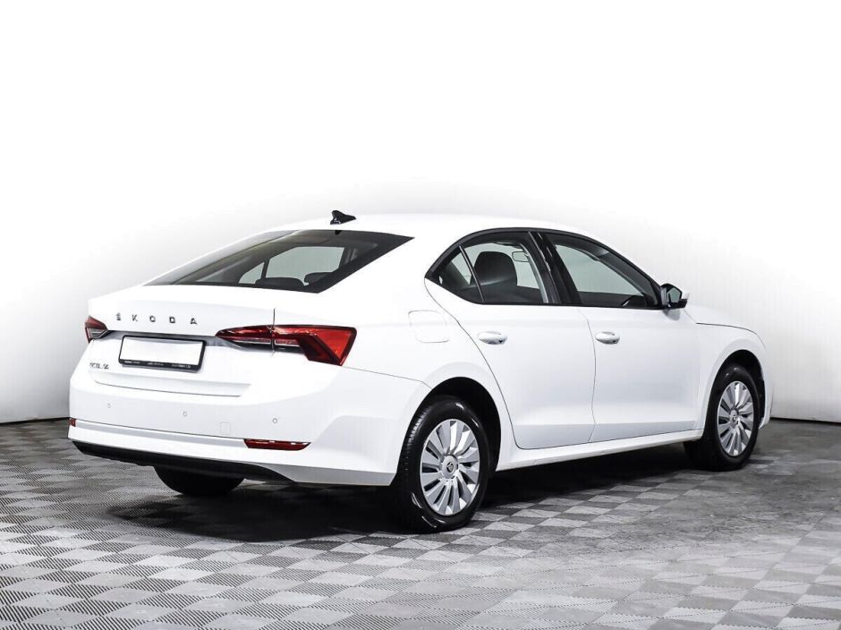 Skoda Octavia, 1.4 л, АТ, 2020 фото 4