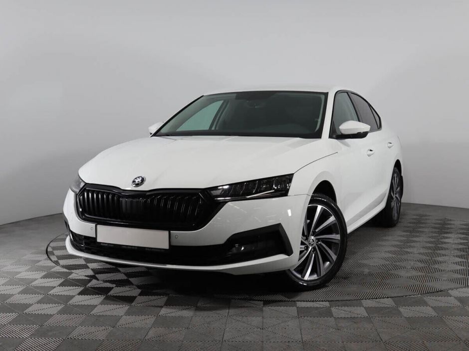 Skoda Octavia, 1.4 л, АТ, 2021 фото 3