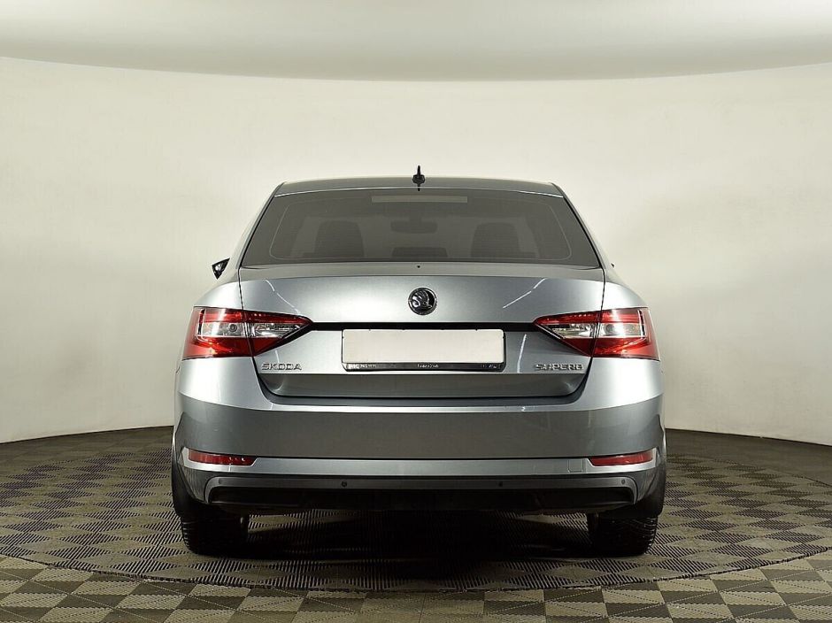 Skoda Superb, 1.4 л, Робот, 2017 фото 8