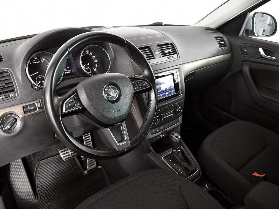 Skoda Yeti, 1.4 л, Робот, 2016 фото 10