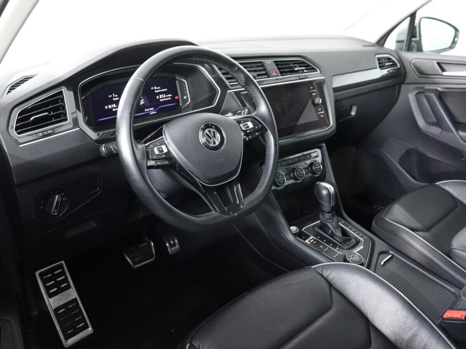Volkswagen Tiguan, 2.0 л, Робот, 2017 фото 7