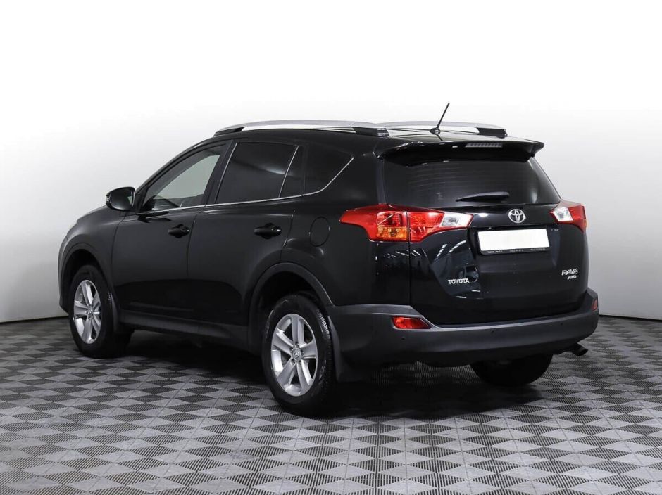 Toyota RAV4, 2.2 л, АТ, 2014 фото 6