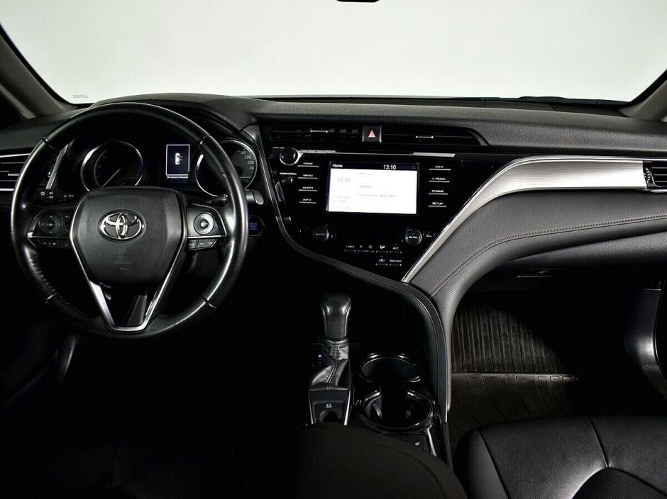 Toyota Camry, 2.0 л, АТ, 2019 фото 8