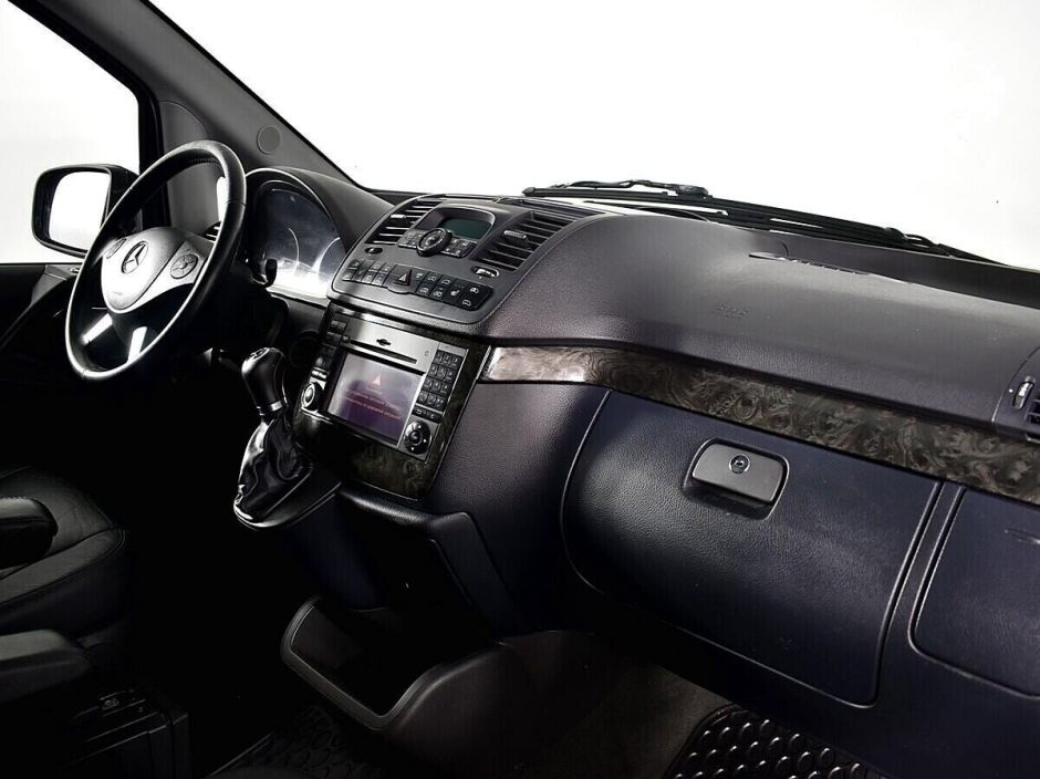 Mercedes-Benz Viano, 3.5 л, АТ, 2011 фото 14
