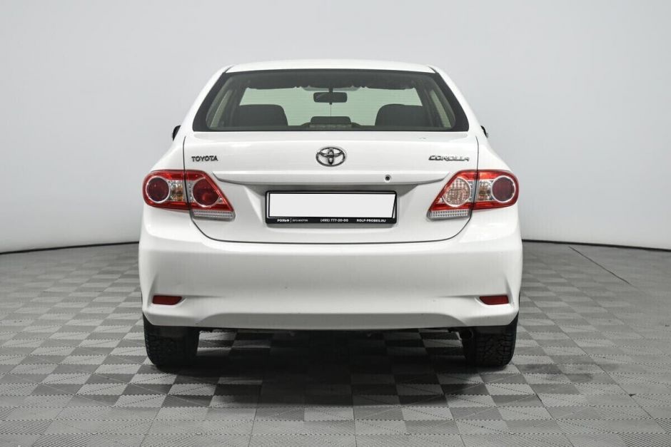 Toyota Corolla, 1.6 л, АТ, 2011 фото 8