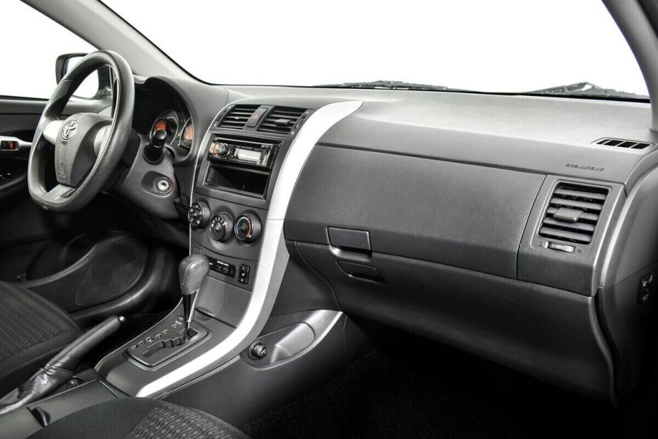 Toyota Corolla, 1.6 л, АТ, 2011 фото 11